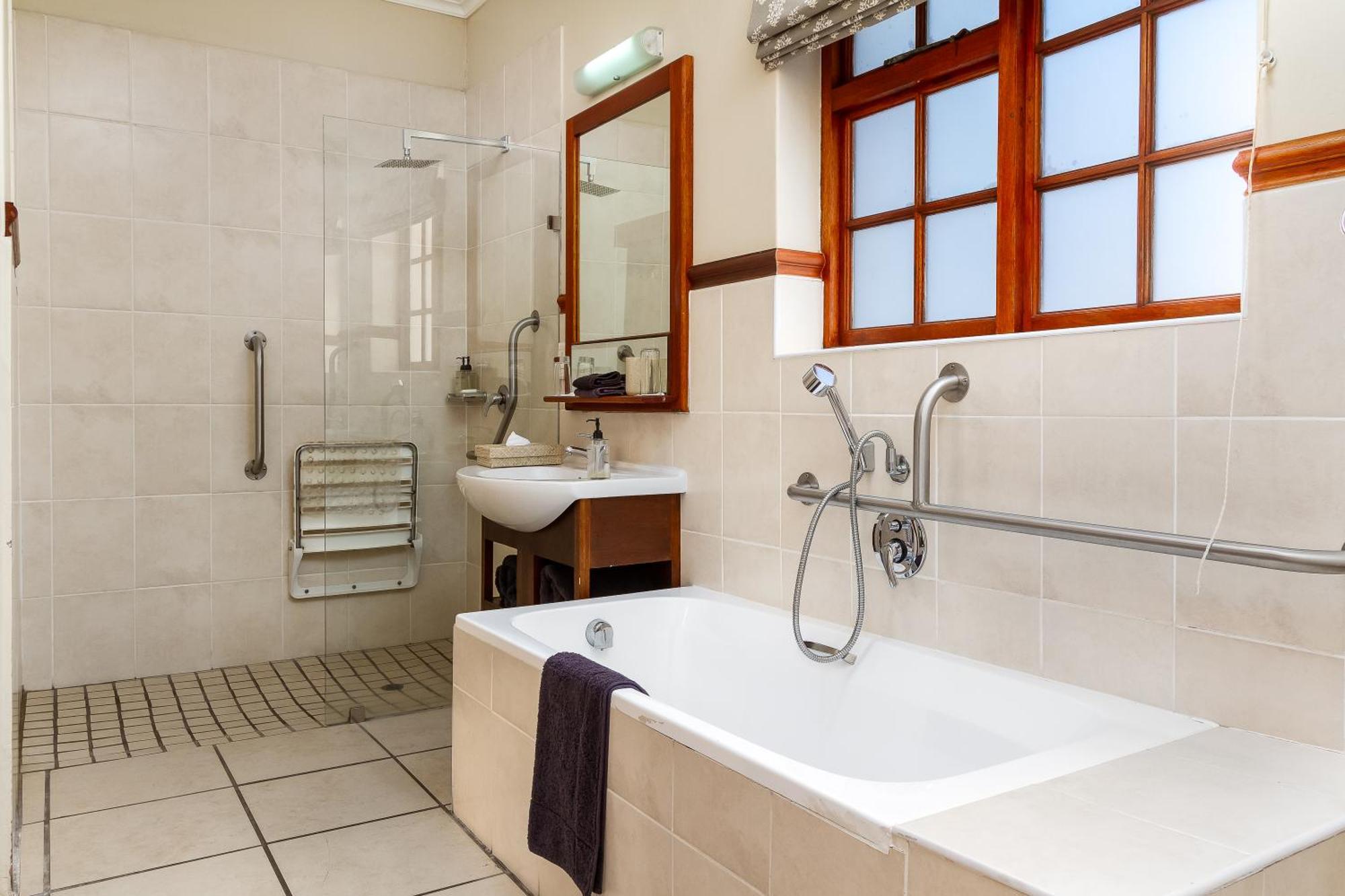 Noordhoek Village Hotel מראה חיצוני תמונה