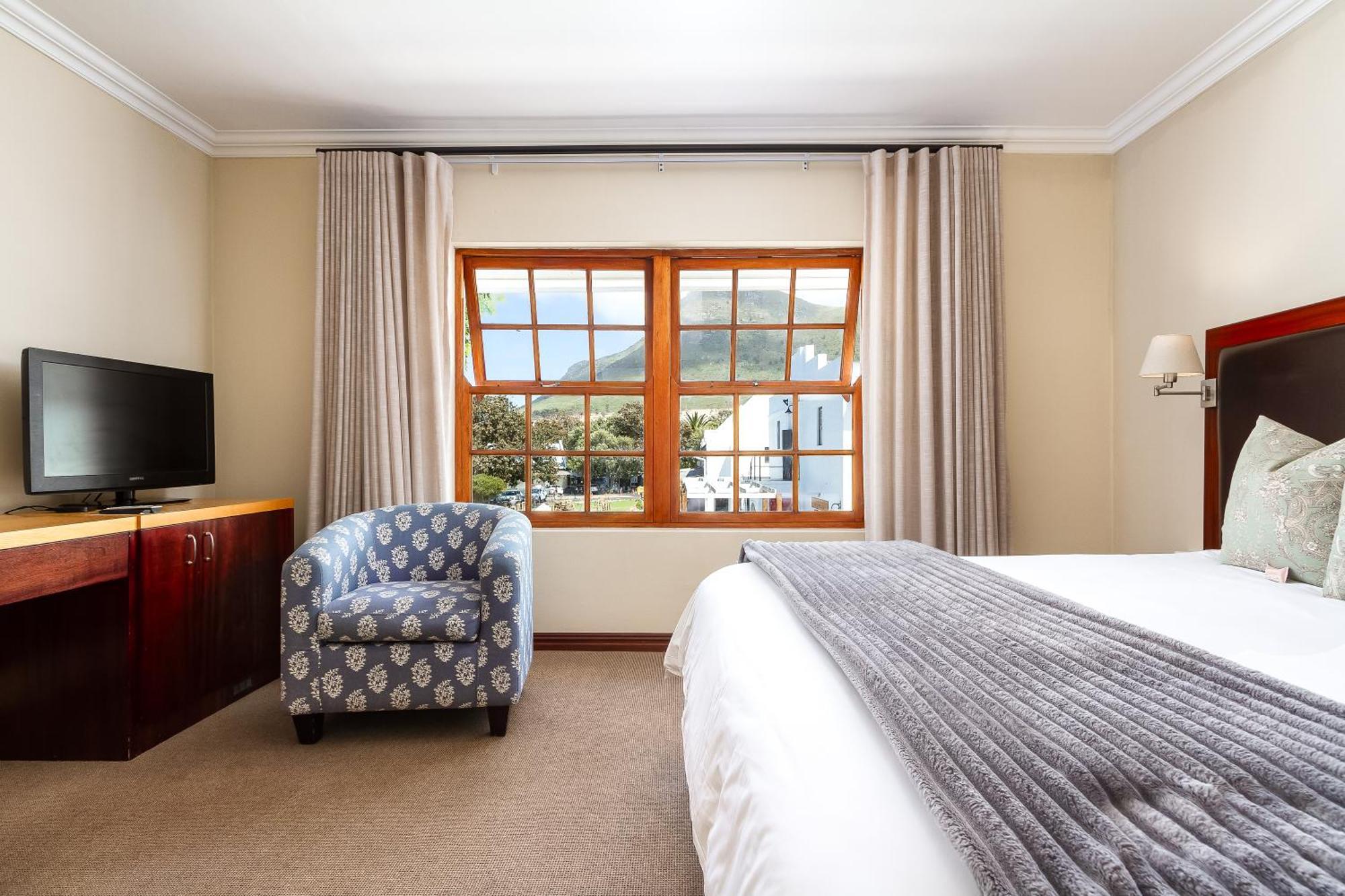Noordhoek Village Hotel מראה חיצוני תמונה