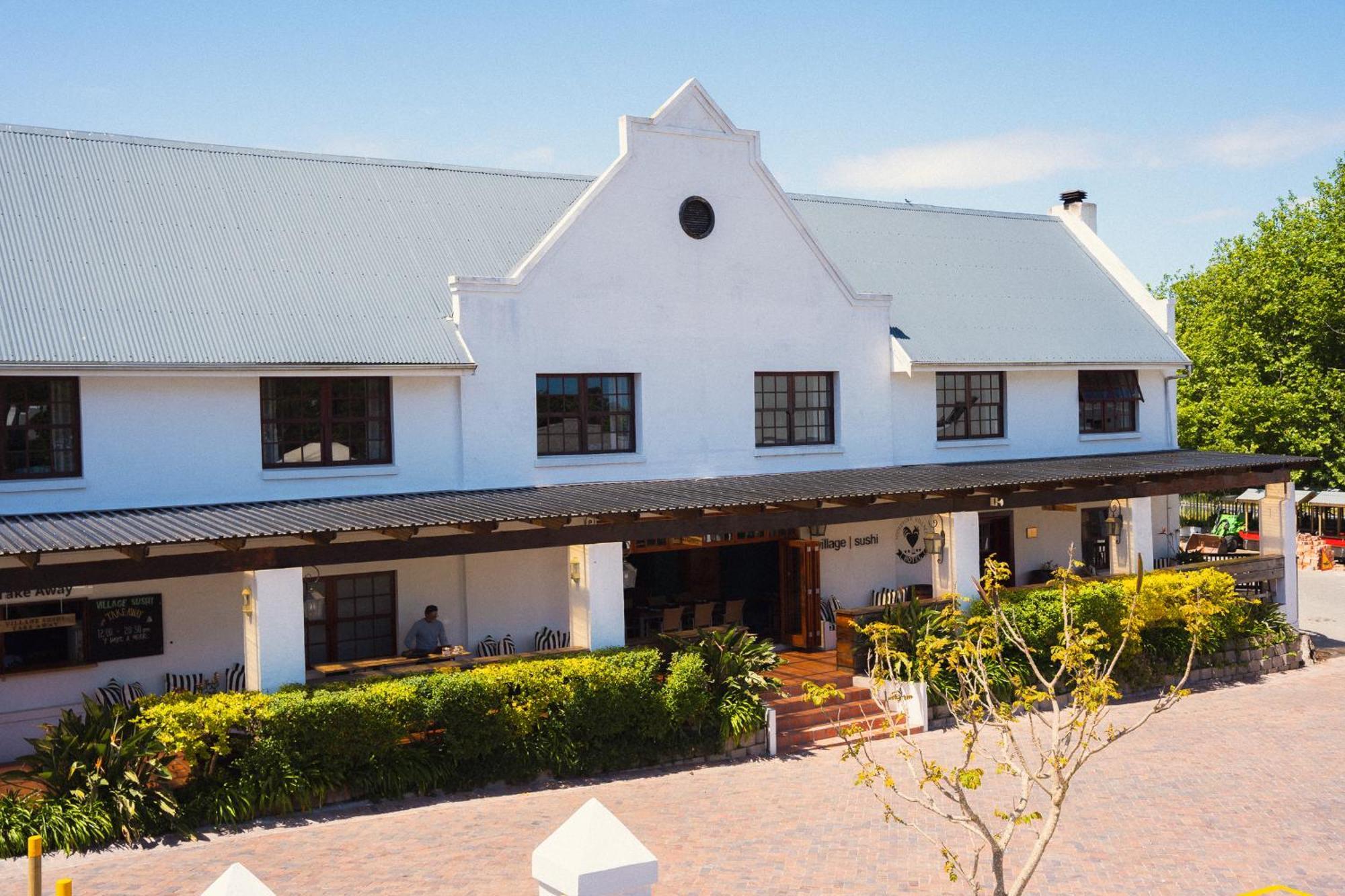 Noordhoek Village Hotel מראה חיצוני תמונה